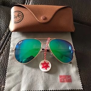 Ray Ban